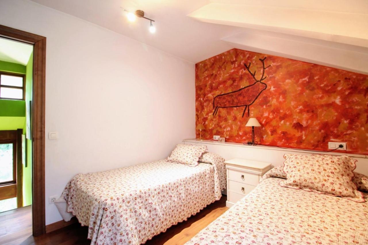 Holiday home Casa De Aldea Pena Sobia La Plaza